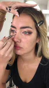 Cateye Eyeliner Tutorial: Step-by-Step Training