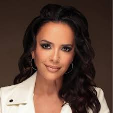 It has been such an honor to be apart of this amazing company for 7 years !  Time flys when you are having fun. I can't thank Removery enough for  everything they