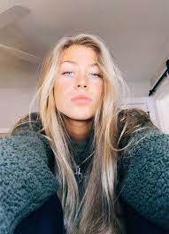 Whether you are currently rocking short blonde hair or long fair curls, any blonde hairstyle in fact, you are a fairy in men's eyes. Vsco Follow Our Instagram Relatablemood5 Relatablemoods Hair Hair Styles Blonde Hair