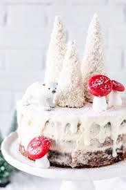 Ein Klassiker Im Neuen Look Eine Verlosung Emma S Lieblingsstucke Rezept Winter Torte Weihnachtliche Kuchen Und Torten Marmorkuchen