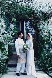 Special gift untuk 10 pasangan terawal booking pada awal tahun 2020! Kurtahs Studio Top Wedding Photographer In Malaysia Specializing In Engagement Pre Wedding Lifestyle Wedding Photography