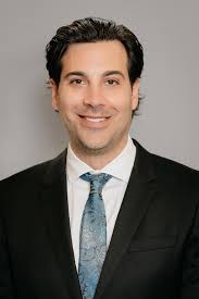 Justin Cantwell's Instagram, Twitter & Facebook