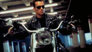 Arnold schwarzenegger had plenty of great roles from the predator to conan the barbarian to total recall, but you have to put the terminator up there as one of his best. Terminator Terminator 2 10 Fakten Uber Camerons Action Klassiker