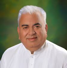 Carey Mitchell (@carey.mitchell.77) • Facebook