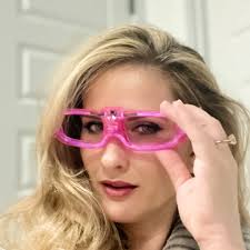 Hi! I'm new to this group. I recently joined because a few of my married  friends are already members, and I may be looking for wedding  items/services in the near future! 👀🤭