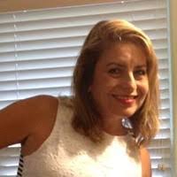 Elsa Hansen's Instagram, Twitter & Facebook