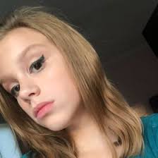 Kina Johnson's Instagram, Twitter & Facebook