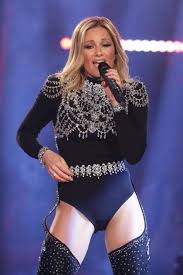 Überraschenderweise hört er sich so gar nicht russisch an, sondern. Pin On Helene Fischer Bilder