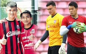Công vinh đá phạt trúng cột dọc (consadole sapporo) những phút tiếp theo, với sự có mặt của công vinh, consadole sapporo tấn công mạnh lạc hơn. Le Cong Vinh Nháº¯n Nhá»§ Ä'áº·ng VÄƒn Lam Vá» Kinh Nghiá»‡m Thi Ä'áº¥u á»Ÿ Nháº­t