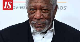 CNN: näyttelijälegenda Morgan Freemania syytetään häirinnästä