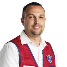 hungrytowin #lowes #loweslife #teamworkmakesthedreamwork #lowescareers