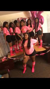 16th Birthday Birthday Squad Outfits Ideas Pin By Jakyra On Squad Goals Birthday Outfit For Teens 16th Birthday Outfit Birthday Party Outfits