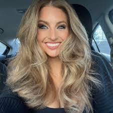 Carol Rohrabaugh's Instagram, Twitter & Facebook