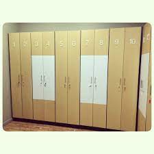 for sale lockers with key size 230 x 30 x 40 good condation price 20 bd for each للبيع خزائن ملابس خشب مقاس 230x30x40 بحالة ممتازة السعر 20 bd للو
