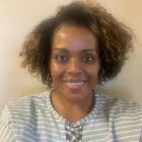 Gloria Groth's Instagram, Twitter & Facebook