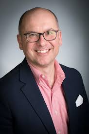 Mark Kruzel's Instagram, Twitter & Facebook