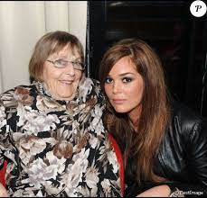 Lola dewaere semble l'avoir compris, et s'en amuse! Lola Dewaere Je Ne Suis Pas Allee Aux Obseques De Ma Grand Mere Mado Maurin Purepeople