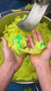 Guennadi Ulibin Proyecto artistico Amazona #amazona | TikTok