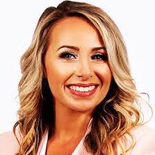 Miranda Parrish's Instagram, Twitter & Facebook