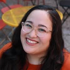 Gina Whittington's Instagram, Twitter & Facebook