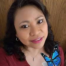 Showing y'all 3 ways to wire ranunculus and which method we prefer! 🌸