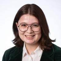 Olivia Siemens's Instagram, Twitter & Facebook