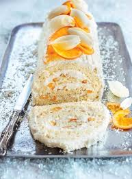 Gateau A La Vanille Le Meilleur Ricardo Recipe Holiday Favorite Recipes Cake Roll Recipes Chocolate Yule Log