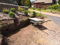 Hangsicherung Mit Gabionen Hochbeet Mit Gabionen Bauen In 2020 Gabionen Hochbeet Gabionen Hochbeet
