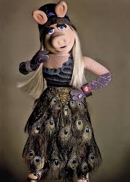 Miss Piggy Lookbook : r/whatthefrockk