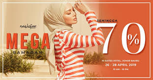 Beginning june 2017, muslim female pilots from airasia and airasia x will don the white naelofar hijab that is specifically tailored to meet their workday needs. 26 28 Apr 2019 Neelofar Hijab Mega Ramadhan Sale Everydayonsales Com