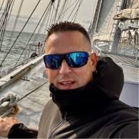 40+ "Kevin Lander" profiles