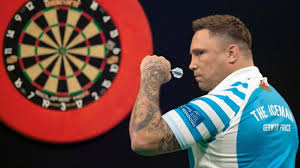 The welsh player saw off kim huybrechts on monday evening. Gerwyn Price Privat Bei Diesen Damen Wird Der Darts Rupel Butterweich News De