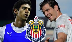 El delantero mexicano de 20 años, josé juan macías ha tenido una actitud con las chivas de guadalajara que no tiene contento a luis fernando tena. Chivas Macias Briseno Fight Revealed Huevos Is Not Celebrating Sweeps Archyde