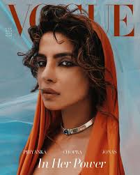 Priyanka Chopra fotografiada por Zhong Lin y diseñada por Tania Fadte para  la edición de septiembre-octubre de 2024 de Vogue India : r/popculturechat