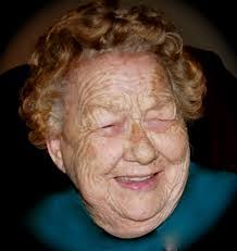 Jo Hopper's Instagram, Twitter & Facebook