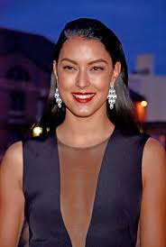 So süß ist ihre kleine schwester. Fremdgeh Geruchte Rebecca Mir Gratuliert Ihrem Massimo Nach Let S Dance Sieg