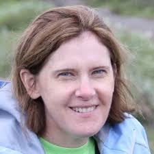 Andrea Brouwer's Instagram, Twitter & Facebook