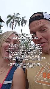 Herbert Glaze's Instagram, Twitter & Facebook