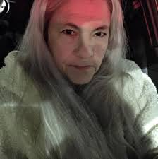 Talented brunettes in a great show