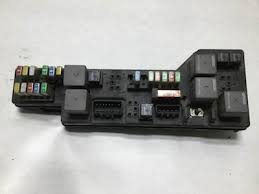 For proper belt routing, refer to the following belt routing diagrams. Vv 3863 1997 Mack Fuse Box Free Diagram