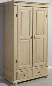 Garderobenschrank estetica aus fichte massiv antik lackiert abschließbar. Kleiderschrank Fichte Natur Mehrzweckschrank Fichte Garderobenschrank 3404 Im Mobel Onlineshop Bv Gmbh