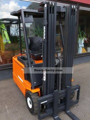 Steinbock JE-15/310Z Forklift