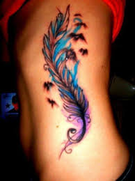 Tattoo Bauch Bunte Feder Inspirierende Tattoos Neue Tattoos Bild Tattoos