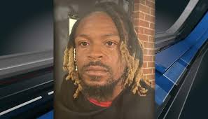 Deputies: Man faces multiple charges after foot chase