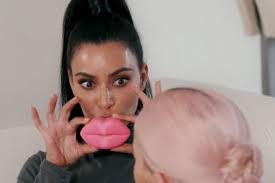 Kylie jenner is a vip character you meet for the first time during the knock, knock! Kylie Jenner S First Perfume Is Shaped Like Giant Lips Obvs Beauty Celebs Homepage Cosmopolitan Middle East