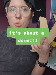 it's all about a big dome!!!! #booktok #adultbooktok #sffbooks  #fantasybooks #romantasy #history #gameofthrones #asoiaf