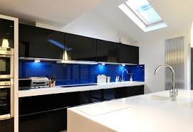 Browse our full range of products from dressing tables to complete modern kitchens. Kitchen Glass Splashbacks Melbourne Dynamic Glass