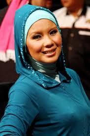 Yang sudah pasti lazat, resepi ayam goreng berempah sheila rusly kami akan cuba memasak diperlukan beberapa perkara yang perlu diperhatikan untuk menjadi resepi ayam goreng berempah sheila rusly menikmati keenakkan yang tersangatlah sedap dan amat memenuhi selera kami sudah tentu ini diperolehi dari tukang masak bagi majlis kenduri kahwin. Resepi Cucur Udang Sheila Rusly Enak Dan Mudah Resepi Pemakanan