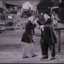 La începutul vremii cinematografice americane. Aceasta Este Varianta In Care Dance With Me Studio