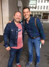 Matt left blue peter in 2006 and began fronting bbc daytime shows, including the bbc1 city hospital series. Project 161018 Matt Baker